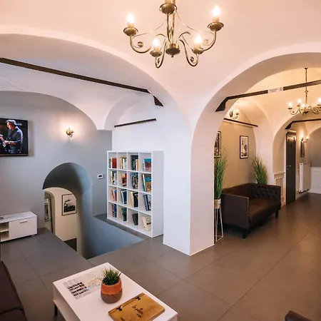 Hostel 4